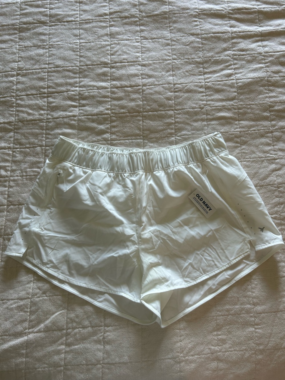Old Navy White Athletic Women's Shorts